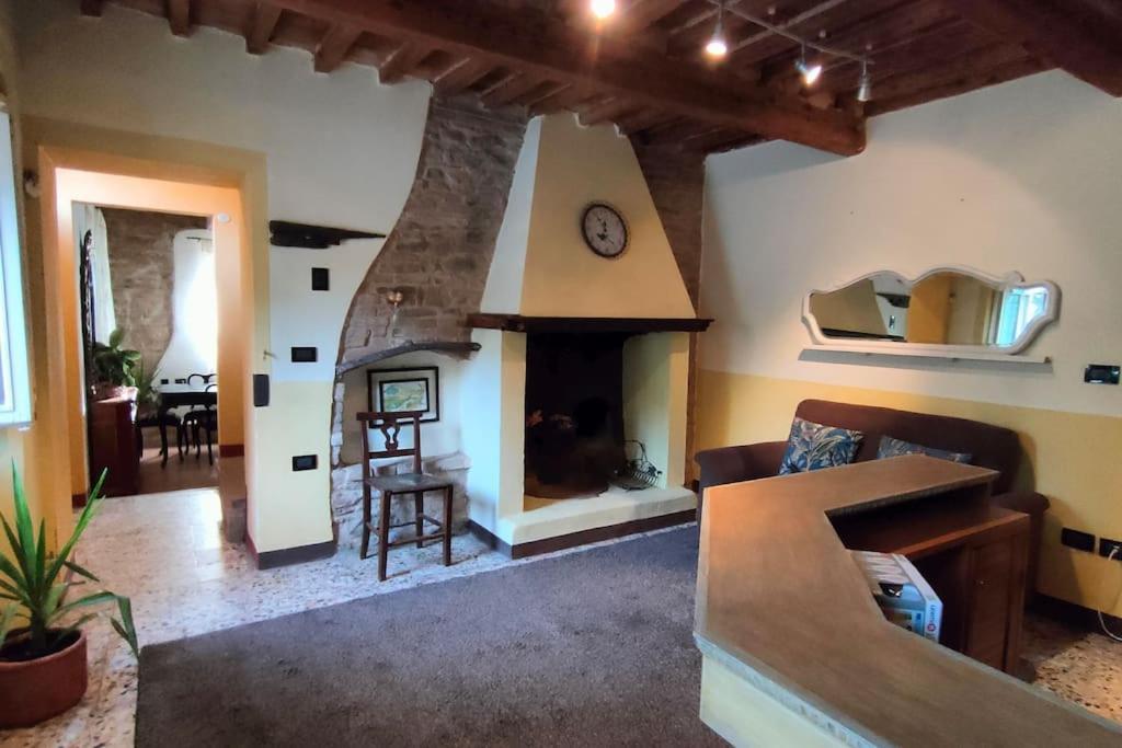 Villa Casale San Teodoro - Mondaino Rn Exterior foto